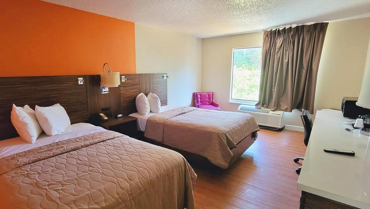 Studios & Suites 4 Less 夏洛特 外观 照片